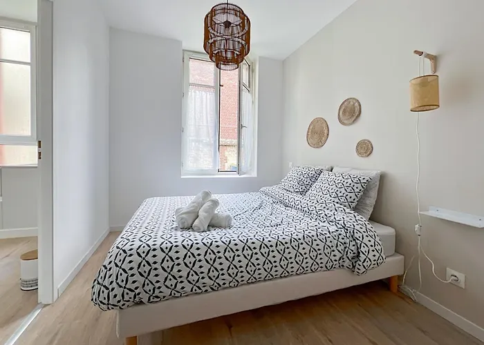 Elegance En Centre-ville - 336 Apartment *